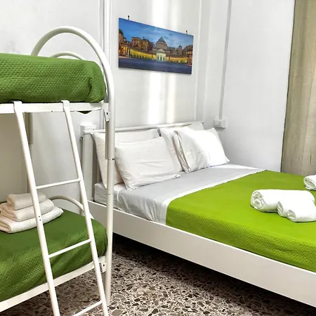 Guest house House Piazza Garibaldi By Loveinthetravel Naples