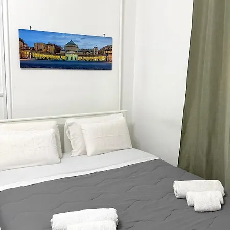 게스트하우스 House Corso Umberto & Comfort By Loveinthetravel 나폴리