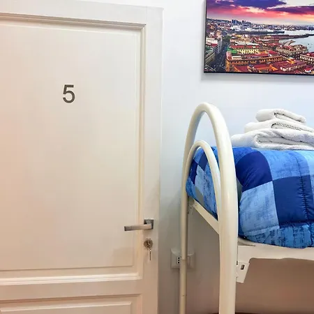Casa de hóspedes House Corso Umberto & Comfort By Loveinthetravel